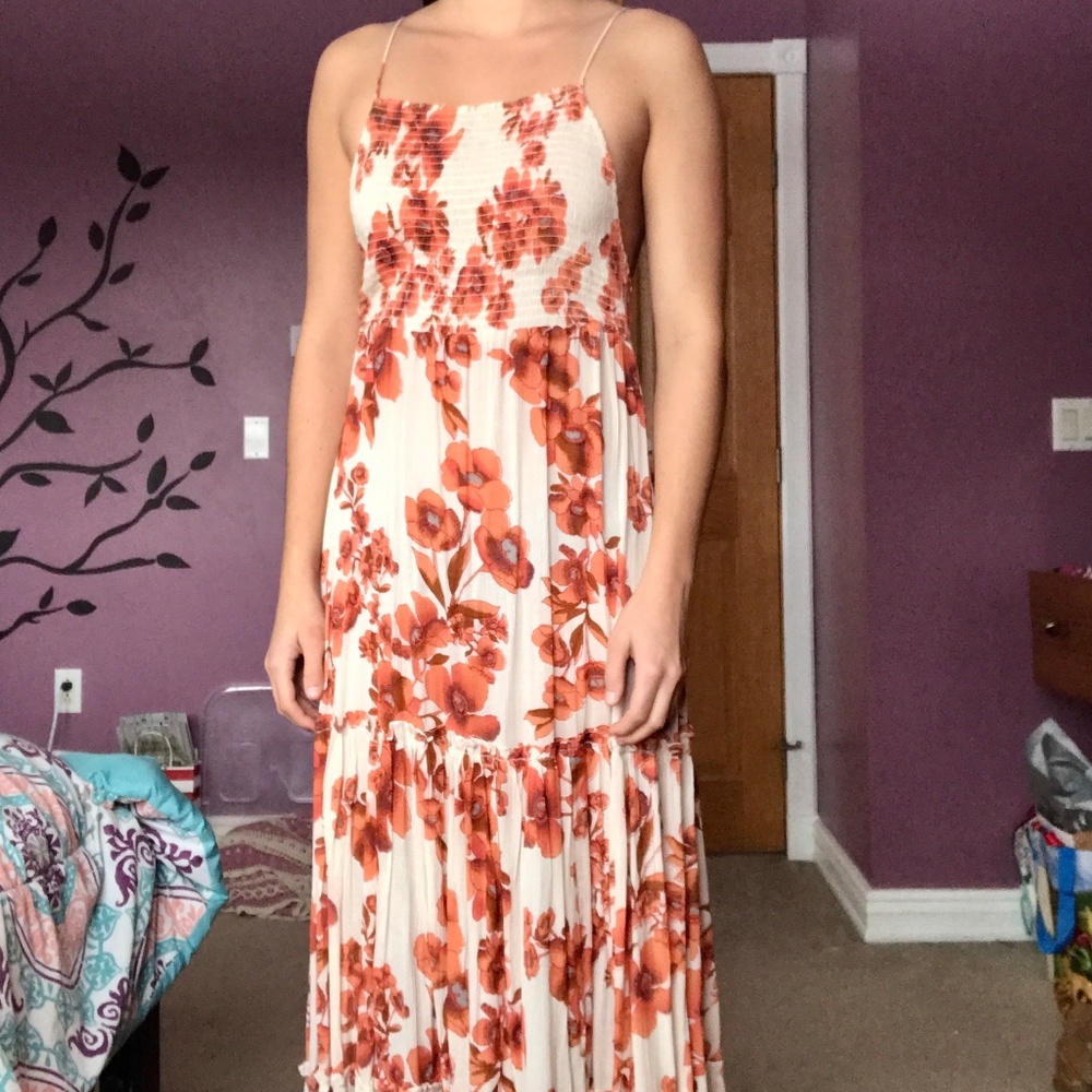 Flowy summer maxi dress